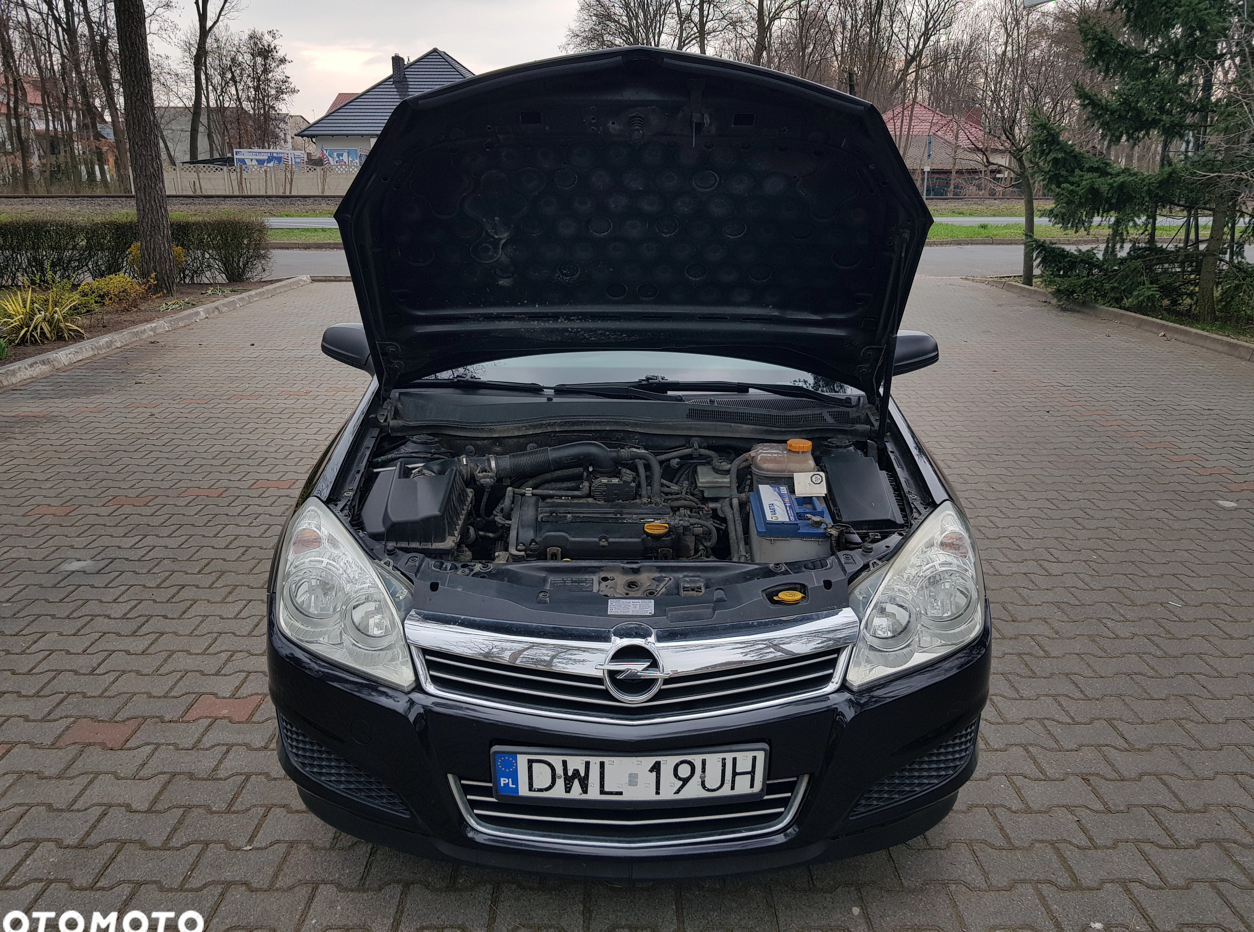 Opel Astra cena 10900 przebieg: 220500, rok produkcji 2007 z Łaskarzew małe 562